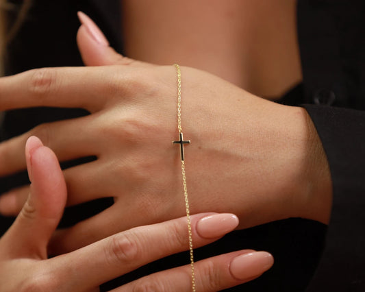 Gold or Silver Cross Bracelet | Christian Jewelry for Women | Dainty Faith Bracelet | Minimalist Religious Gift | Everyday Christian Jewelry